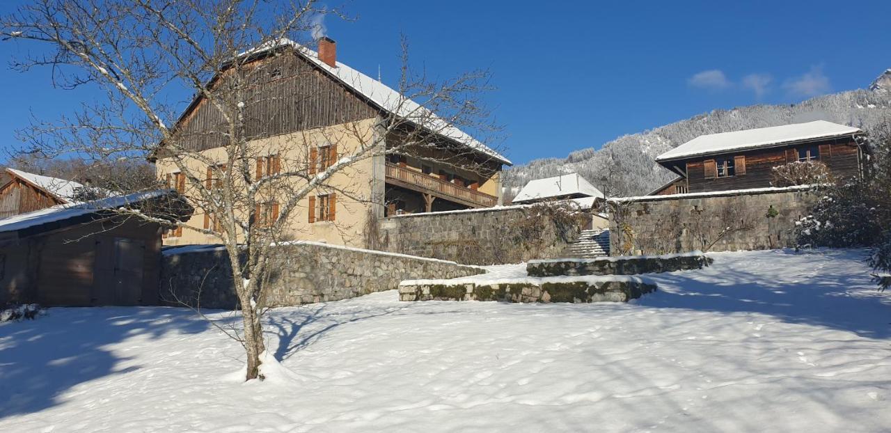 Villa La Belle Des Praz Mieussy Exterior foto